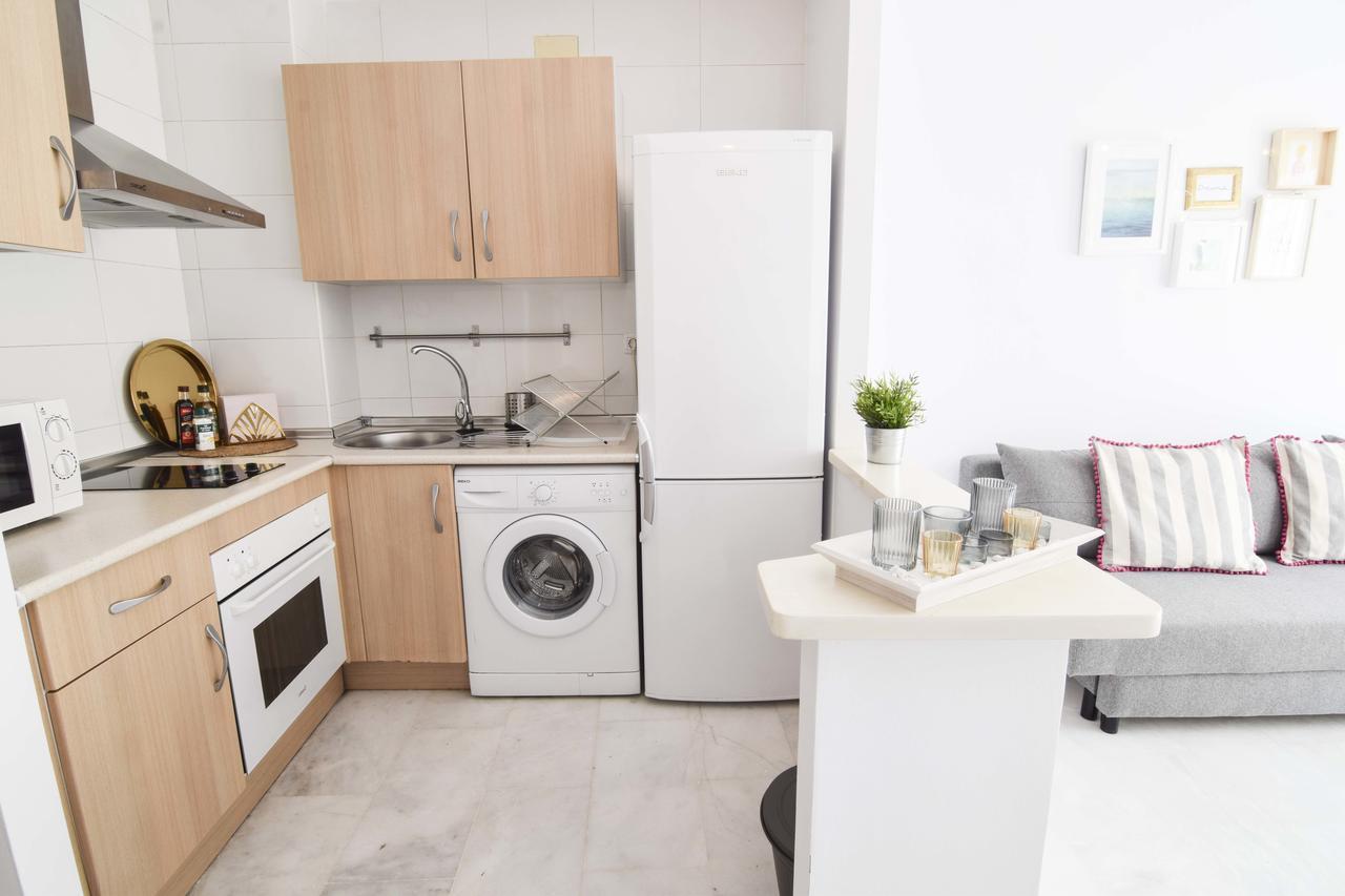 P&P Apartaments Carrera De Capuchinos Malaga Luaran gambar